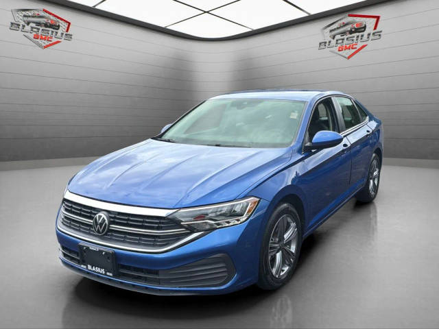 2023 Volkswagen Jetta SE FWD photo