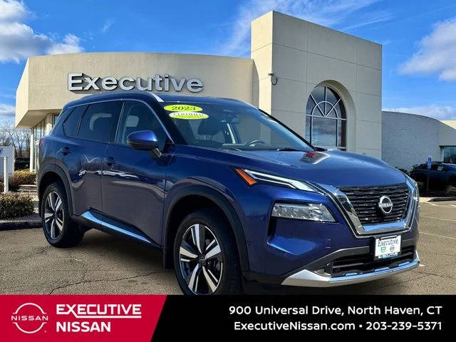 2023 Nissan Rogue Platinum AWD photo