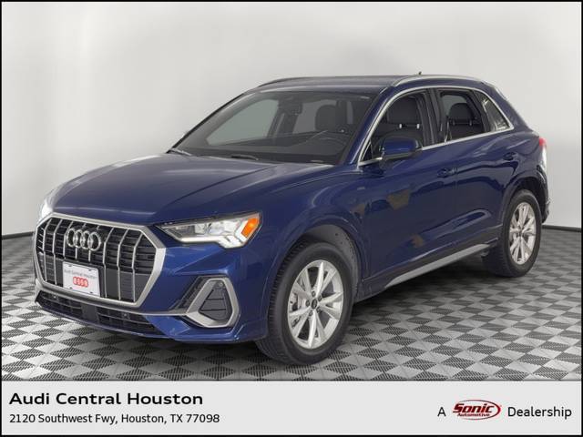 2023 Audi Q3 S line Premium Plus AWD photo