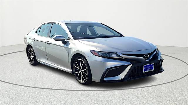 2023 Toyota Camry SE FWD photo