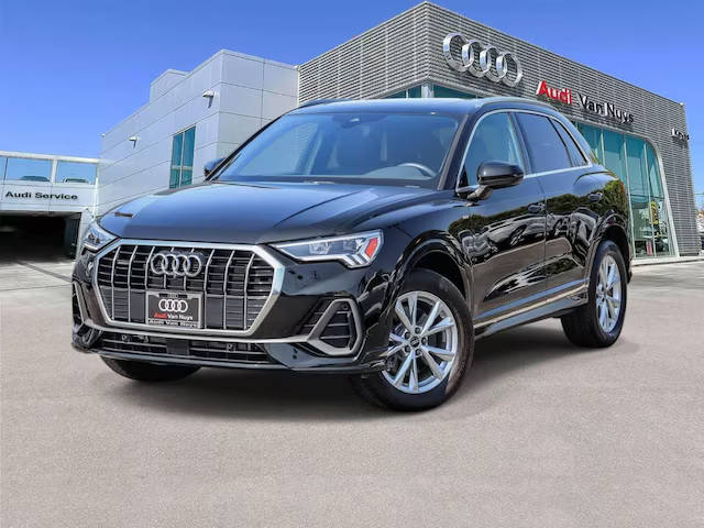 2023 Audi Q3 S line Premium Plus AWD photo