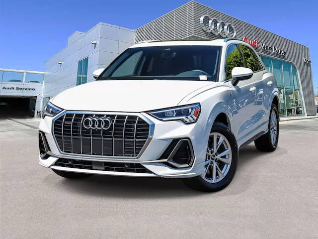 2023 Audi Q3 S line Premium Plus AWD photo
