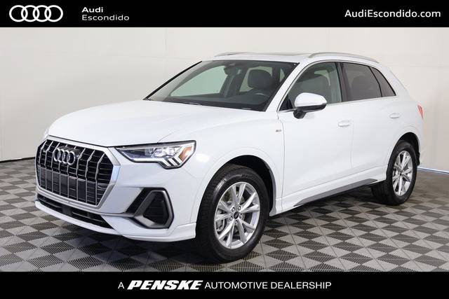 2023 Audi Q3 S line Premium Plus AWD photo