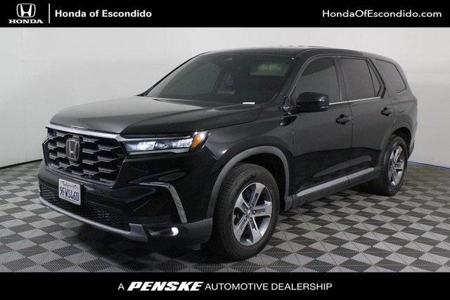 2023 Honda Pilot EX-L 8 Passenger FWD photo