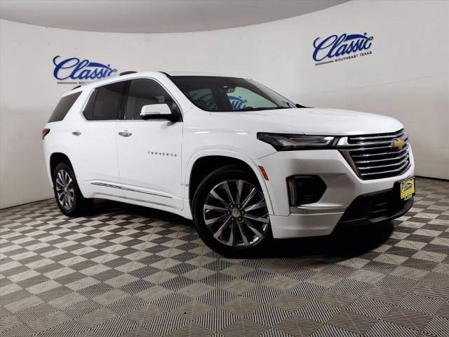 2022 Chevrolet Traverse Premier AWD photo
