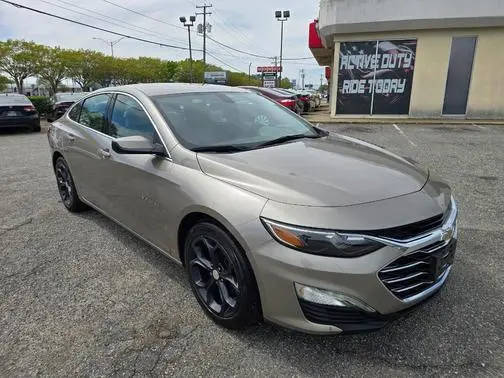 2022 Chevrolet Malibu LT FWD photo