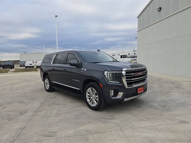 2021 GMC Yukon XL SLT 4WD photo