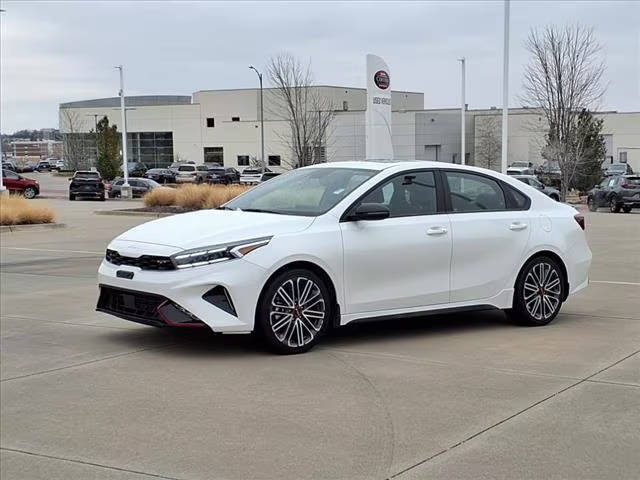 2023 Kia Forte GT FWD photo