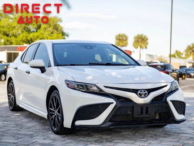 2021 Toyota Camry SE FWD photo