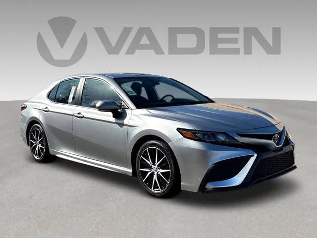 2023 Toyota Camry SE FWD photo