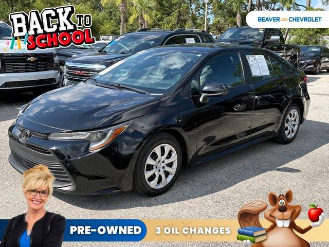 2023 Toyota Corolla LE FWD photo