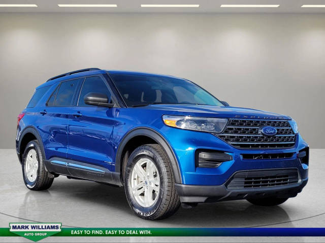 2023 Ford Explorer XLT 4WD photo
