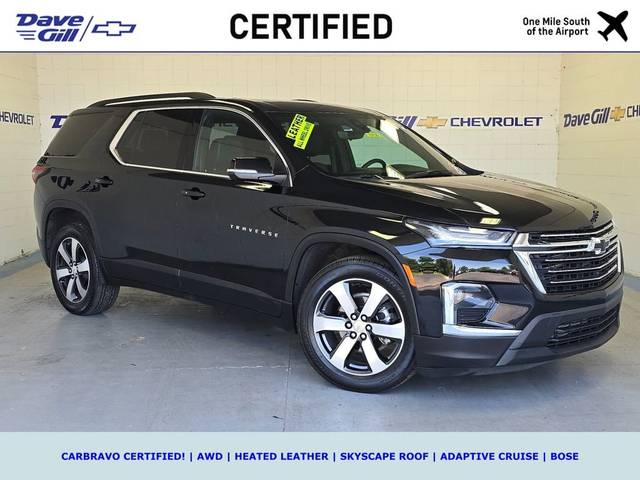 2023 Chevrolet Traverse LT Leather AWD photo