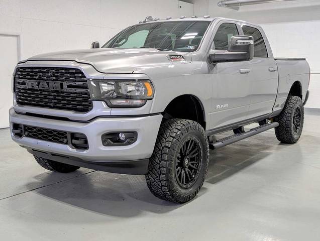 2023 Ram 2500 Big Horn 4WD photo