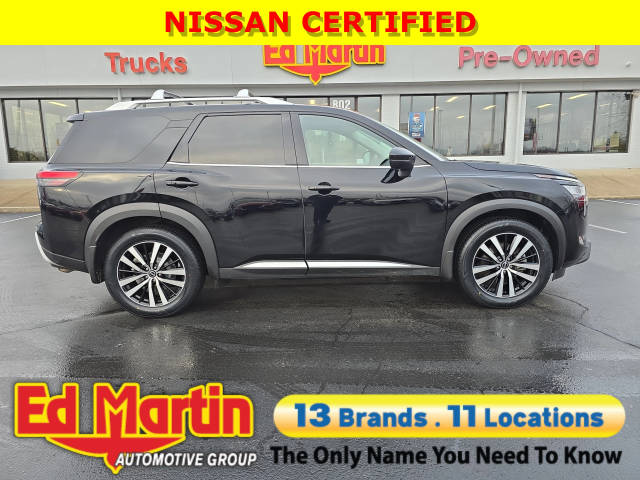 2023 Nissan Pathfinder Platinum 4WD photo