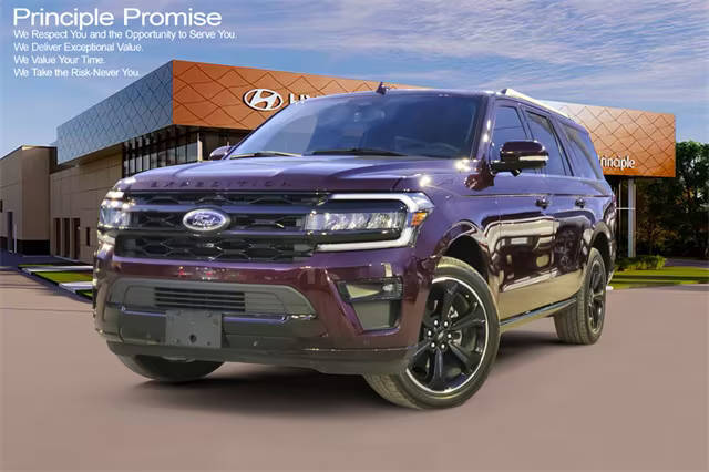 2023 Ford Expedition Max Limited RWD photo