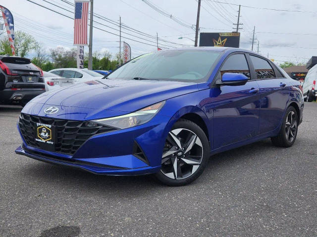 2023 Hyundai Elantra SEL FWD photo