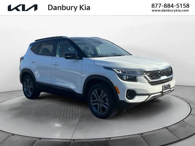 2023 Kia Seltos S AWD photo