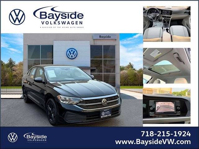 2023 Volkswagen Jetta SE FWD photo