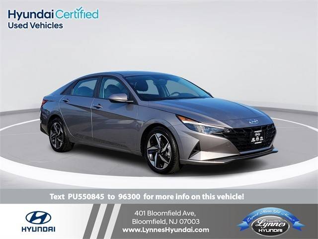 2023 Hyundai Elantra SEL FWD photo