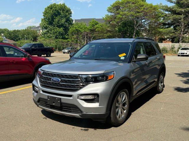 2023 Ford Explorer XLT 4WD photo
