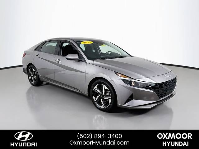 2023 Hyundai Elantra SEL FWD photo