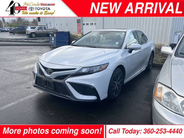 2023 Toyota Camry SE FWD photo