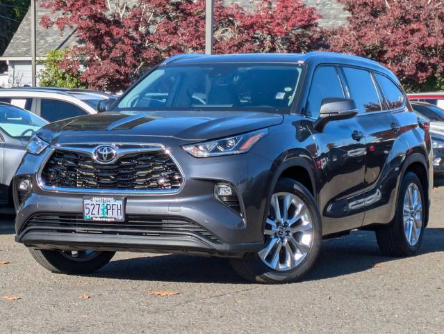 2023 Toyota Highlander Limited AWD photo