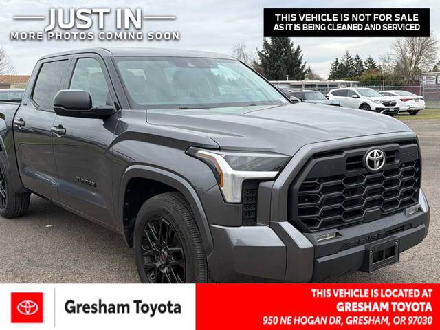 2023 Toyota Tundra SR5 4WD photo