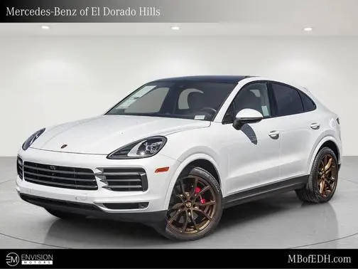 2023 Porsche Cayenne Coupe Platinum Edition AWD photo
