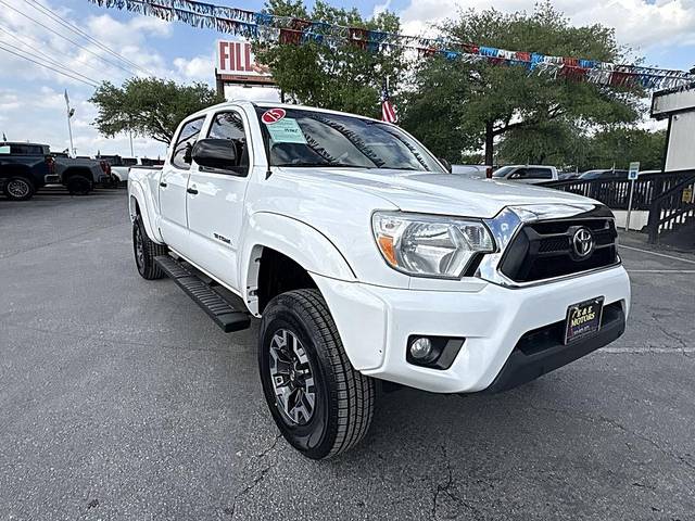 2015 Toyota Tacoma  4WD photo