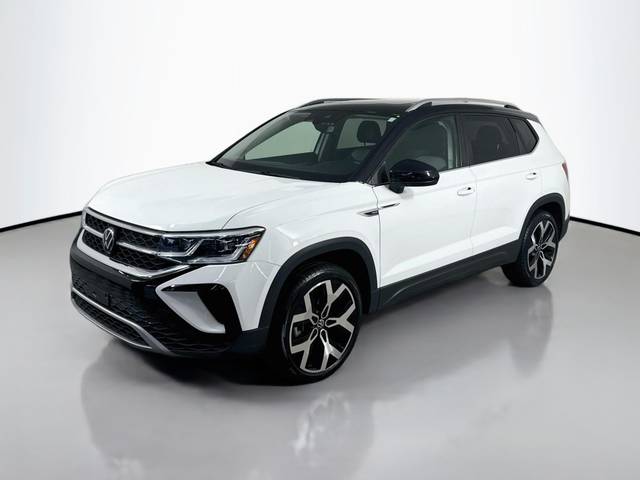 2023 Volkswagen Taos SEL AWD photo