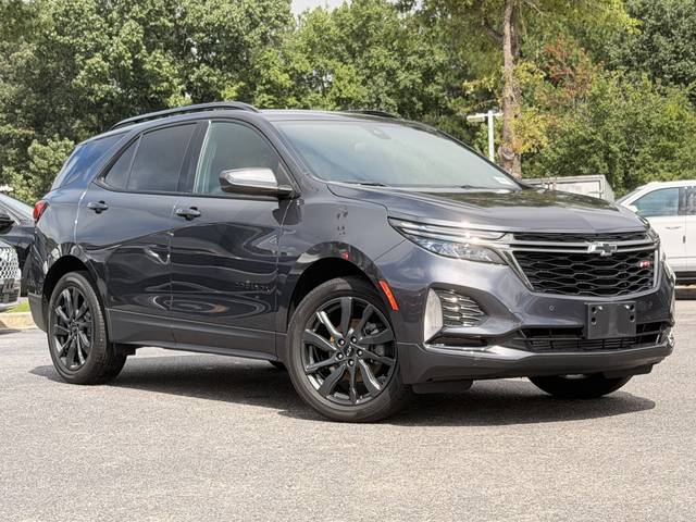 2023 Chevrolet Equinox RS FWD photo