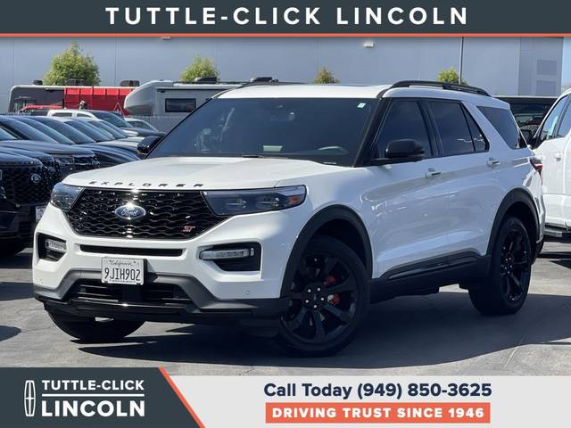 2023 Ford Explorer ST 4WD photo