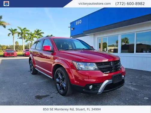 2020 Dodge Journey Crossroad FWD photo