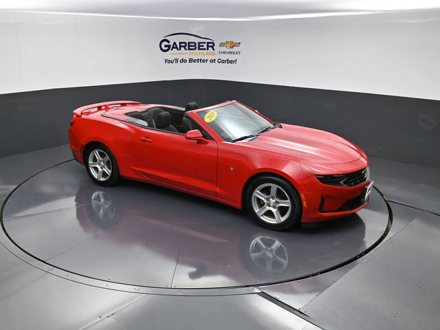 2019 Chevrolet Camaro 1LT RWD photo