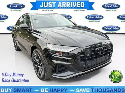 2023 Audi Q8 Premium Plus AWD photo