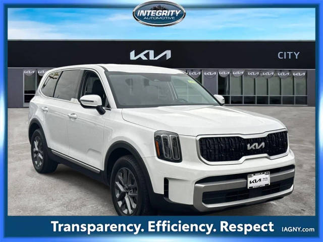 2023 Kia Telluride LX AWD photo