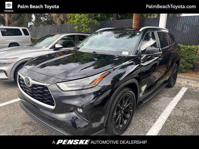 2023 Toyota Highlander XLE FWD photo