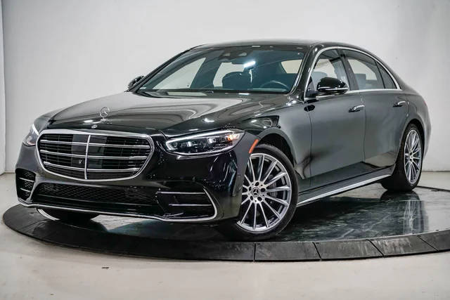 2023 Mercedes-Benz S-Class S 500 AWD photo