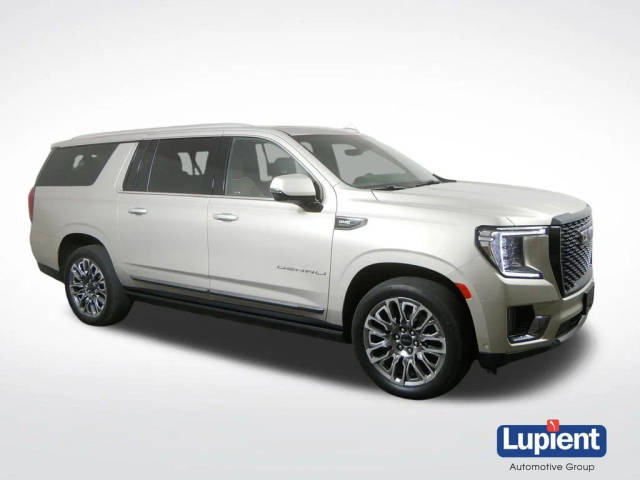 2023 GMC Yukon XL Denali Ultimate 4WD photo