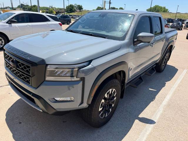 2023 Nissan Frontier PRO-4X 4WD photo