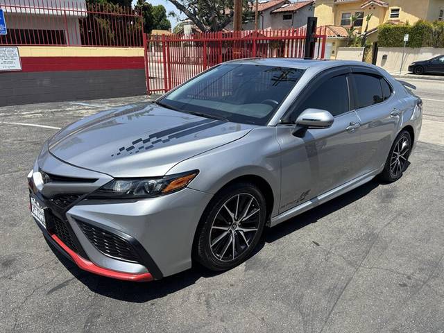 2023 Toyota Camry SE FWD photo
