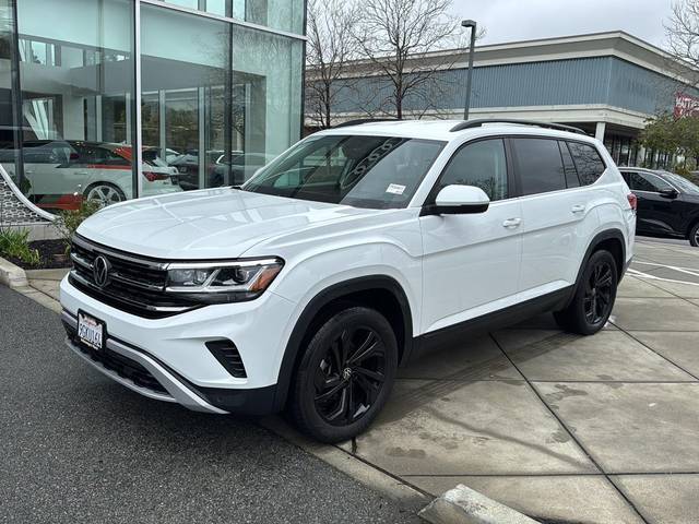 2023 Volkswagen Atlas 3.6L V6 SE w/Technology AWD photo