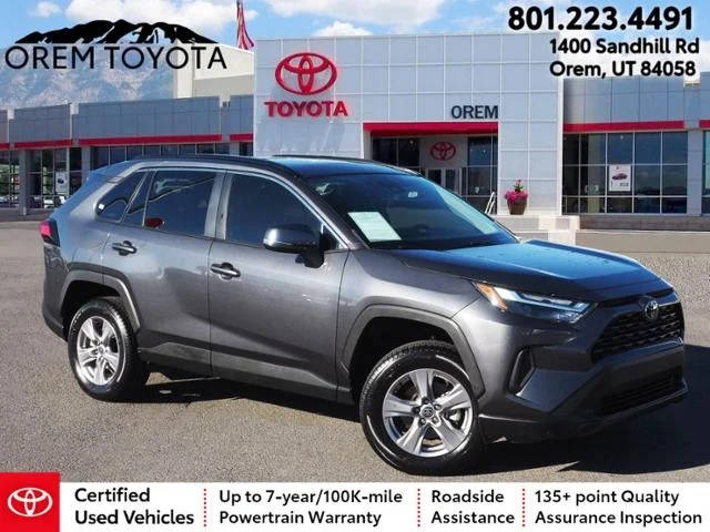 2023 Toyota RAV4 XLE AWD photo