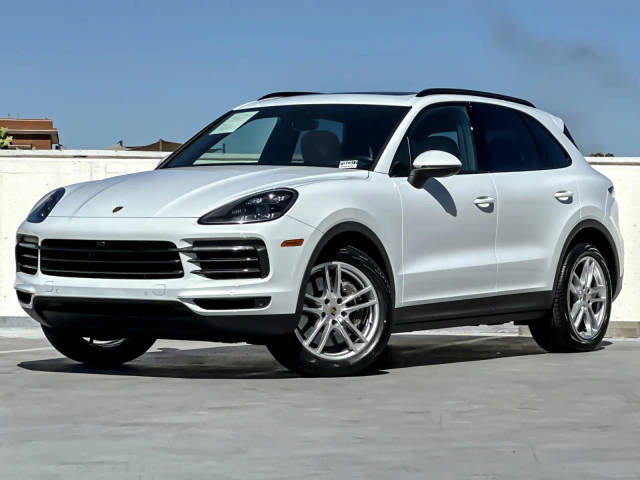 2022 Porsche Cayenne AWD photo