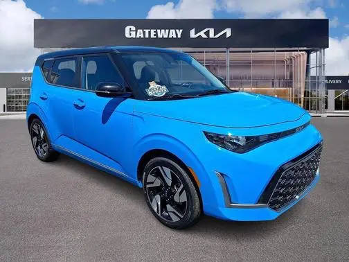 2023 Kia Soul GT-Line FWD photo