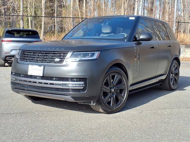 2023 Land Rover Range Rover SE AWD photo