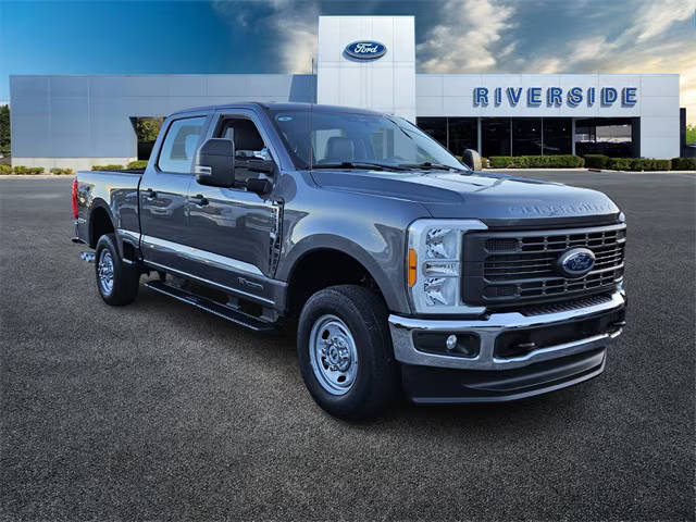 2023 Ford F-250 Super Duty XL 4WD photo