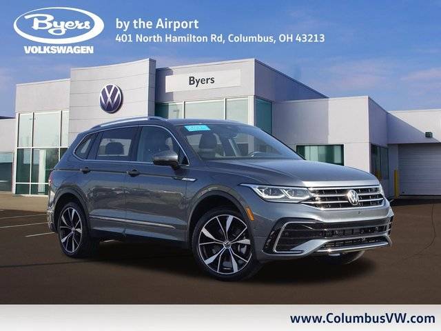 2023 Volkswagen Tiguan SEL R-Line AWD photo